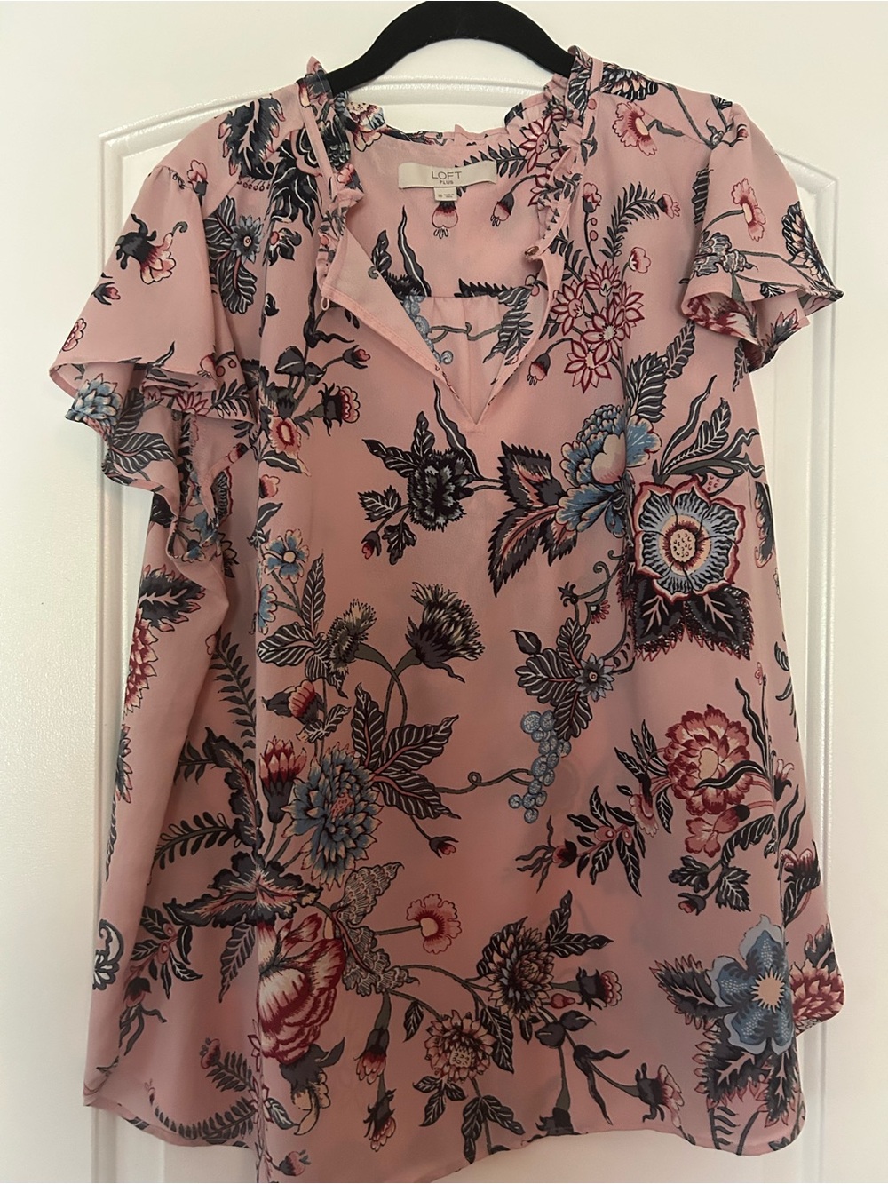 LOFT Pink Floral V-Neck Ruffle Sleeve Top